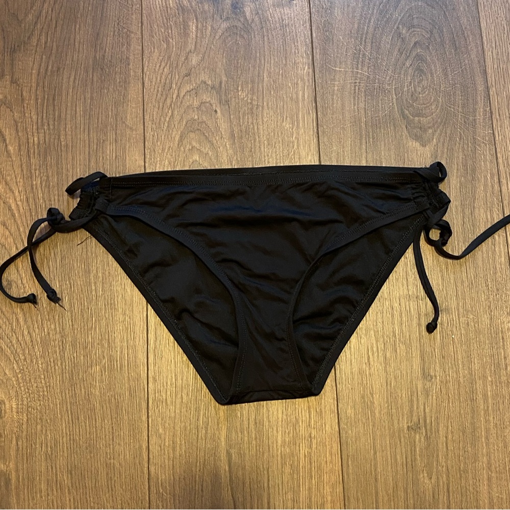 Mossimo black bikini bottom